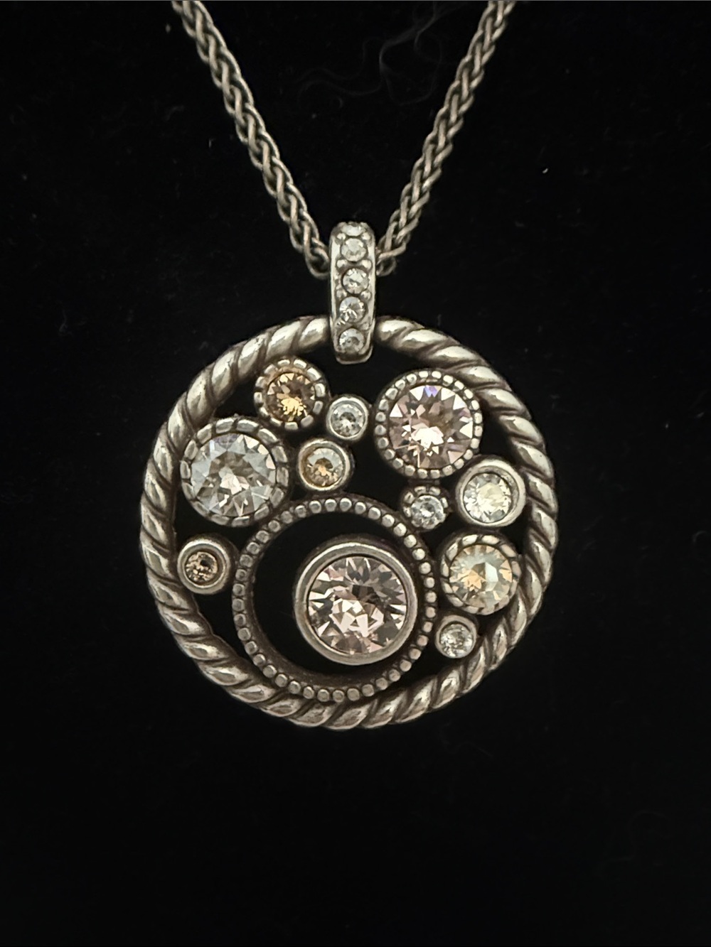 GUC Brighton Halo necklace
